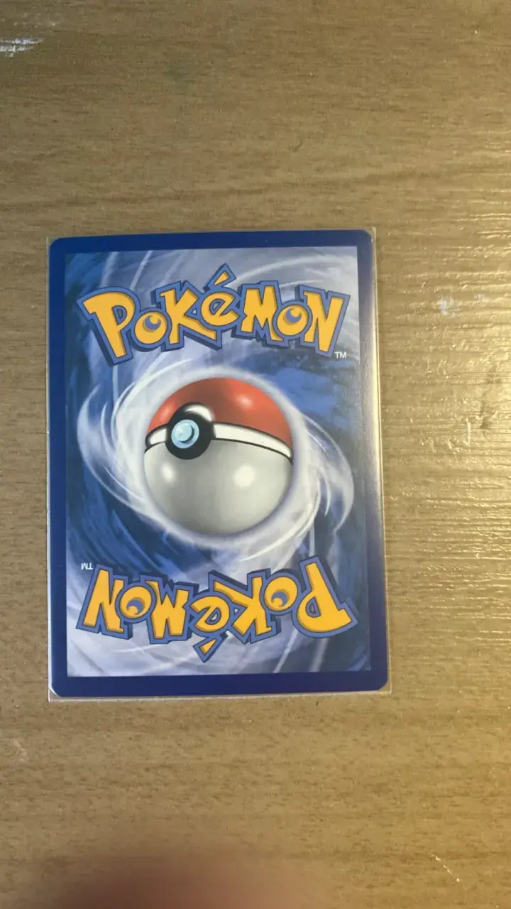 Carta Pokémon Alcremie Holográfica - 2