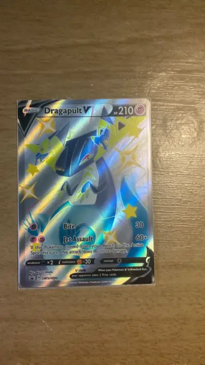 Carta Pokémon Dragapult V holográfica - miniatura 1