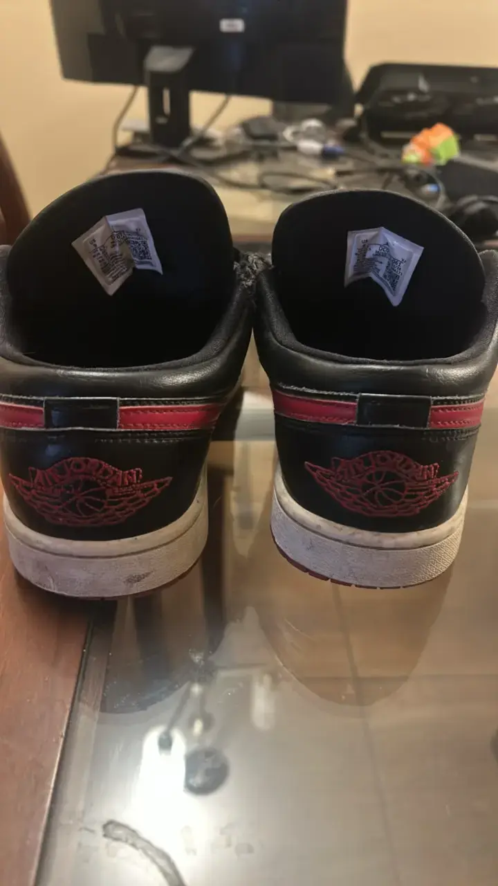 Zapatillas Air Jordan 1 Retro Negro Rojo - 3