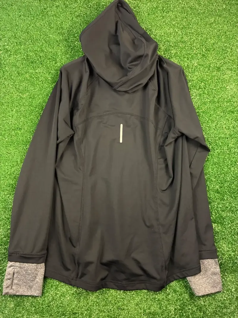 Polerón deportivo negro Reebok con cierre - 3