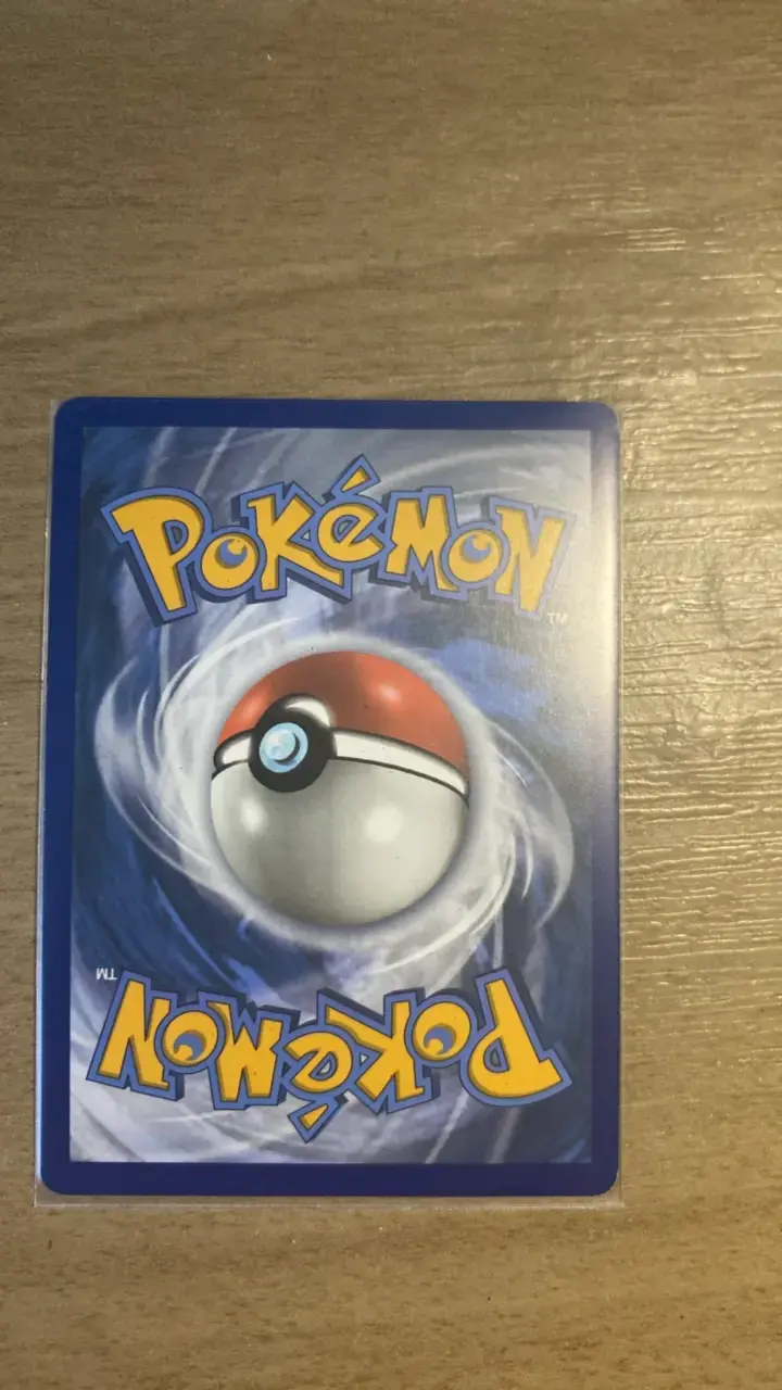 Carta Pokémon Volcanion V Golpe Brusco - 2