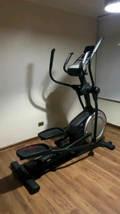 Elíptica ProForm Endurance 520 en buen estado - miniatura 4