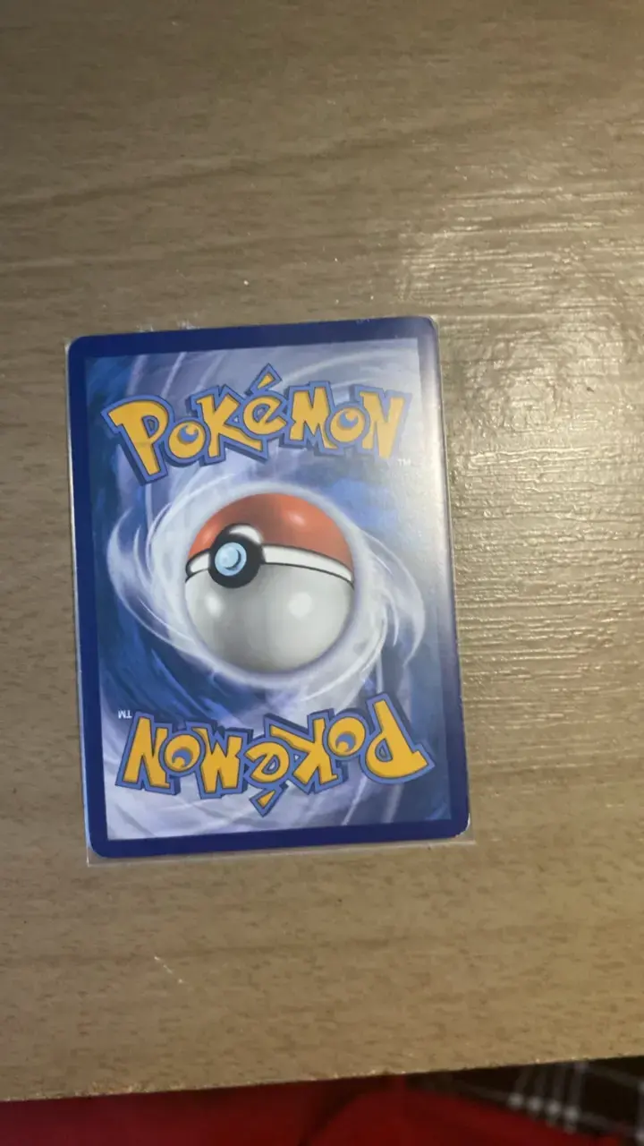 Carta Pokémon Inteleon VMAX holográfica - 2