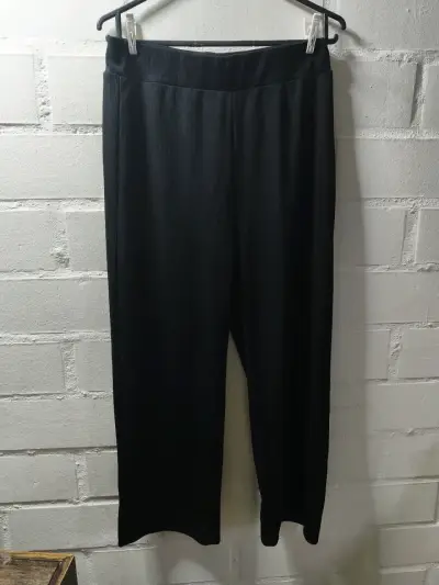 Pantalones negros Shein Curve talla OXL - miniatura 1