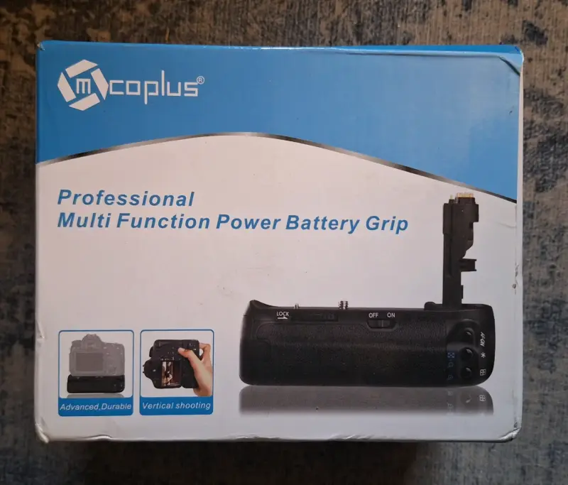 Battery Grip Mcoplus BG-550DL para Canon EOS - 1