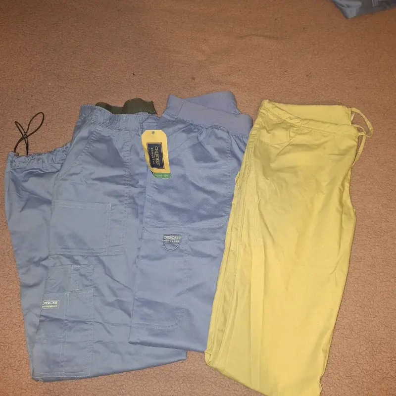 Pantalones de trabajo Cherokee y Dickies en varios colores - 1
