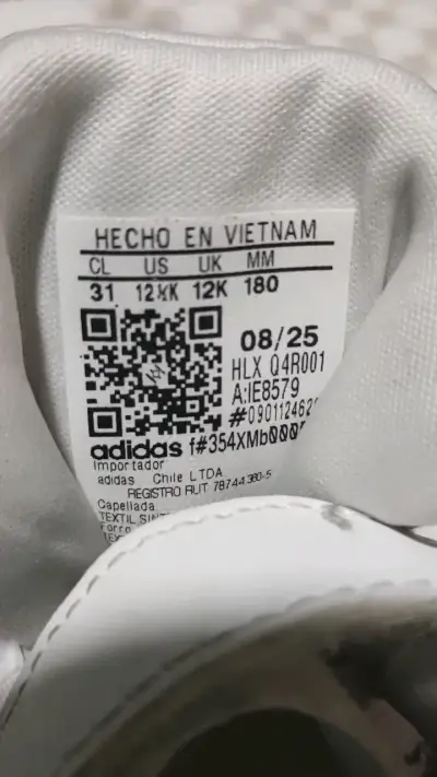 Zapatillas deportivas blancas Adidas para niños - miniatura 3