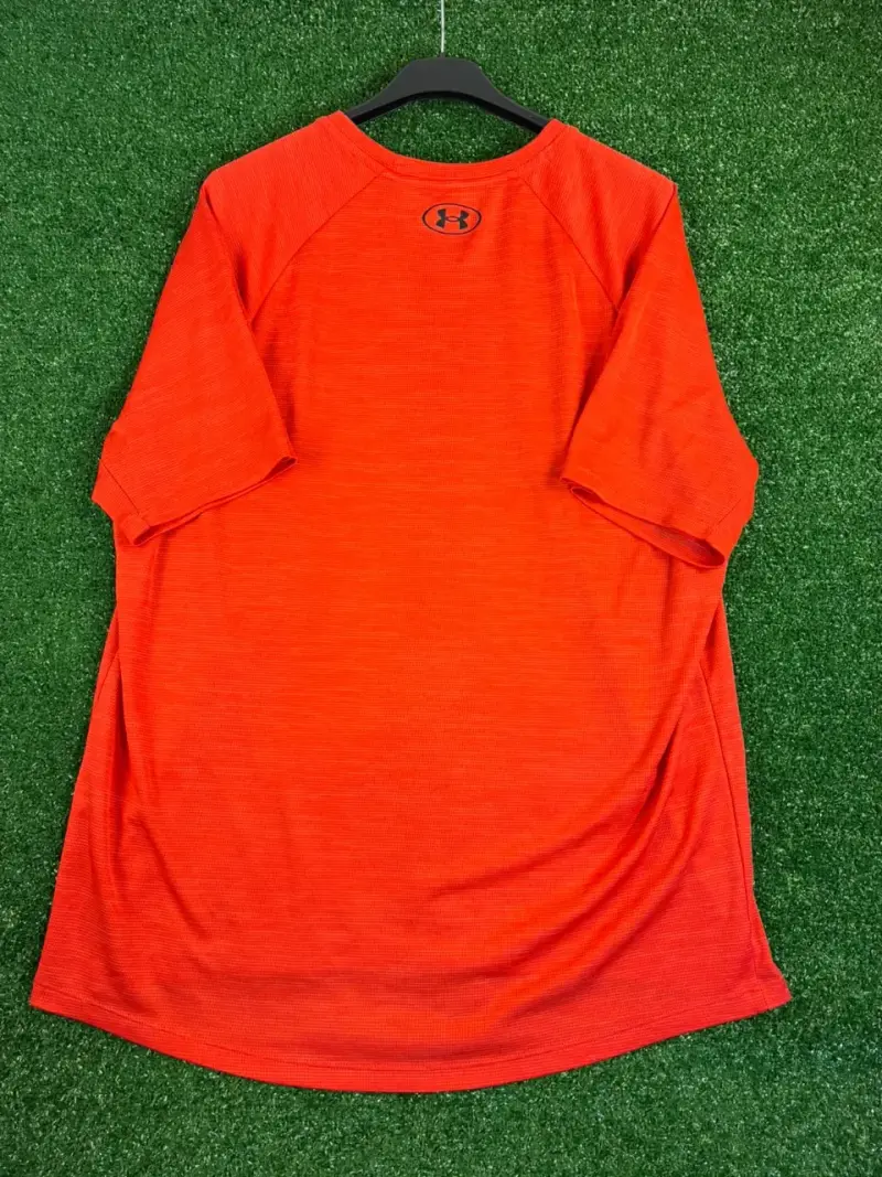 Polera deportiva Under Armour naranja para hombre - 4