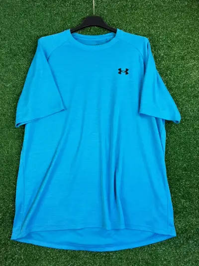 Polera Deportiva Azul Under Armour L - miniatura 1