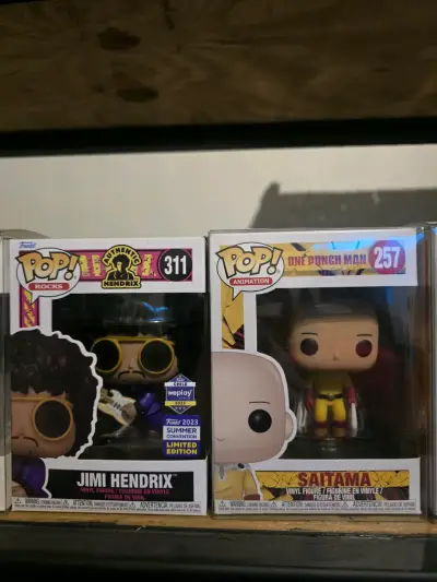 Figuras Funko Pop de colección variadas - miniatura 2