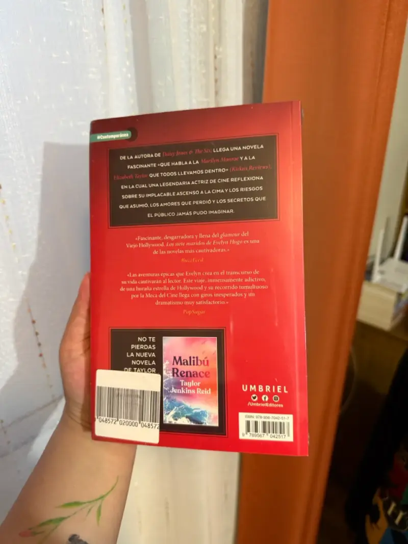 Libro Los Siete Maridos de Evelyn Hugo - 2
