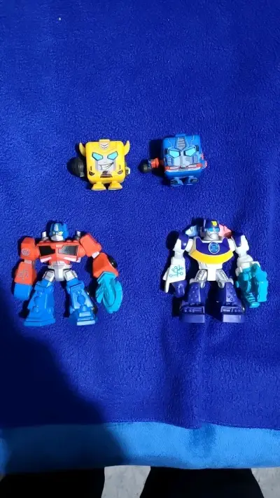 Transformers miniatura - miniatura 1