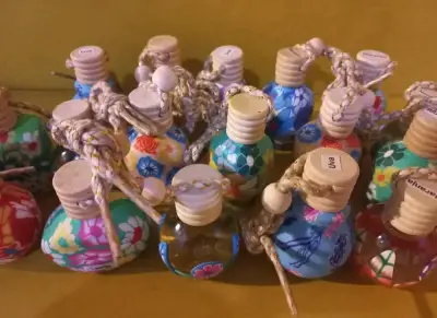 Ambientadores para auto 8ml en varios aromas - miniatura 2