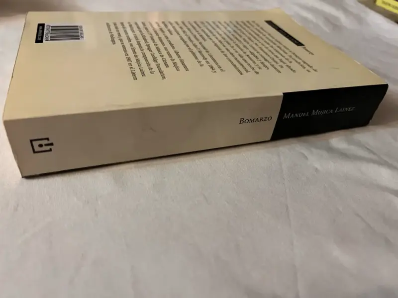 Libro 'Bomarzo' de Manuel Mujica Lainez - 2