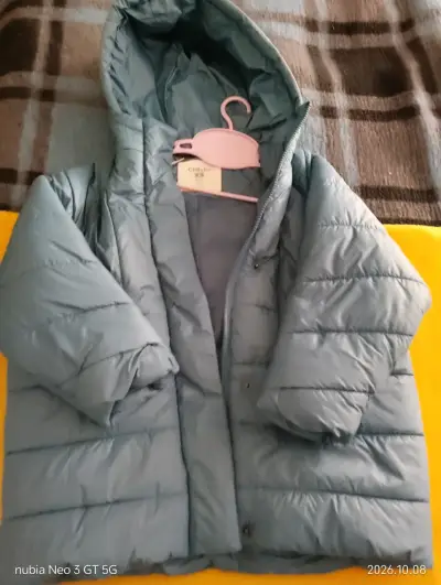 Parka  color petróleo talla 6 años - miniatura 1