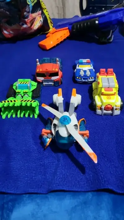Set de Juguetes Transformables para Niños - miniatura 2