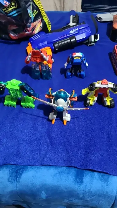 Set de Juguetes Transformables para Niños - miniatura 4