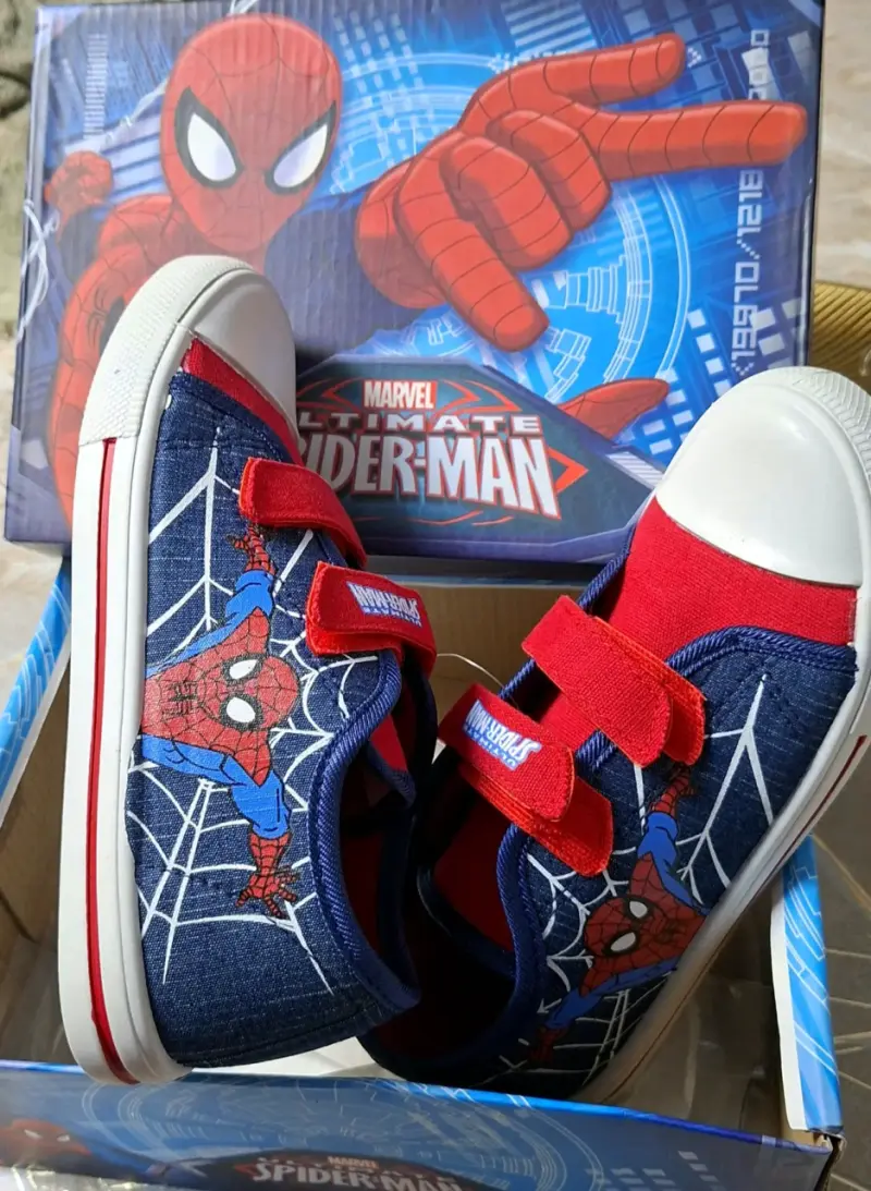 Zapatillas Spiderman para niños con cierre de velcro - 2