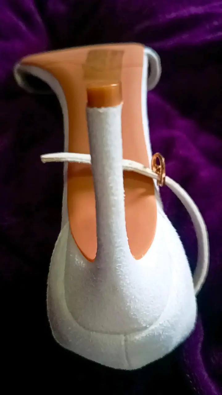Sandalias de tacón blancas elegantes - 5