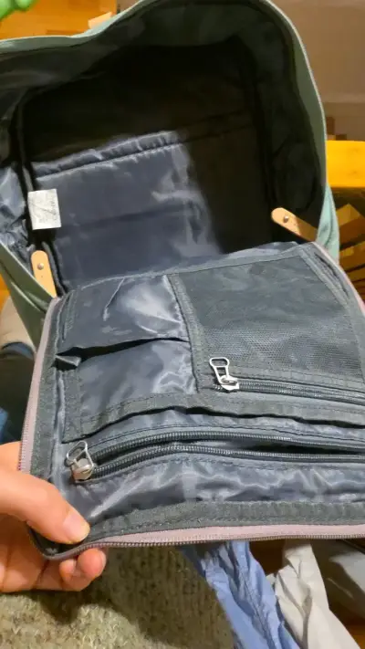 Mochila verde Yambo con correas ajustables - miniatura 3