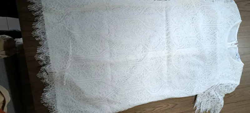 Vestido de encaje blanco elegante - 3