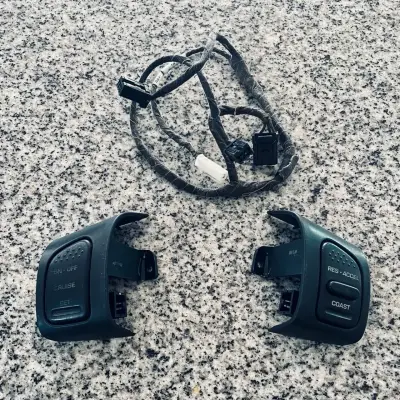 Controles de volante para Jeep Cherokee - miniatura 1