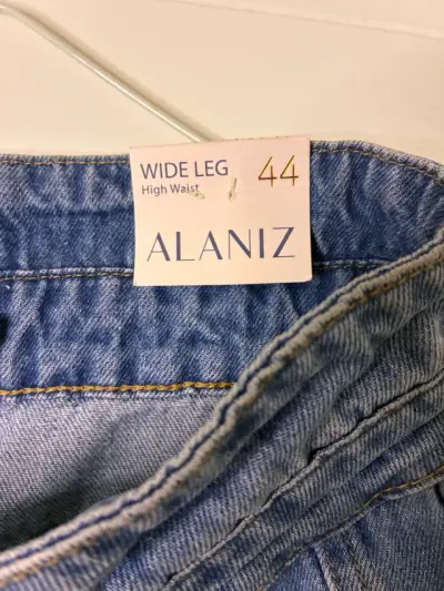 Shorts de mezclilla Alaniz talle alto - miniatura 4