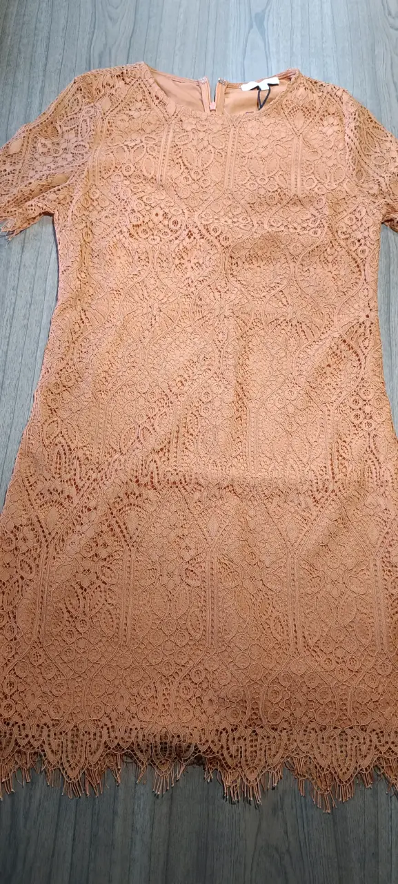 Vestido de encaje color terracota Nicopoly - 5