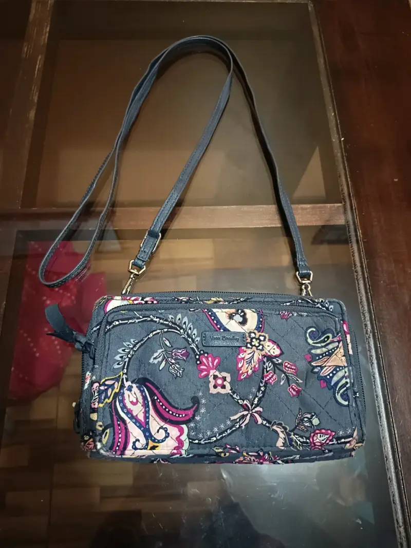 Cartera Vera Bradley cruzada estampada floral - 1