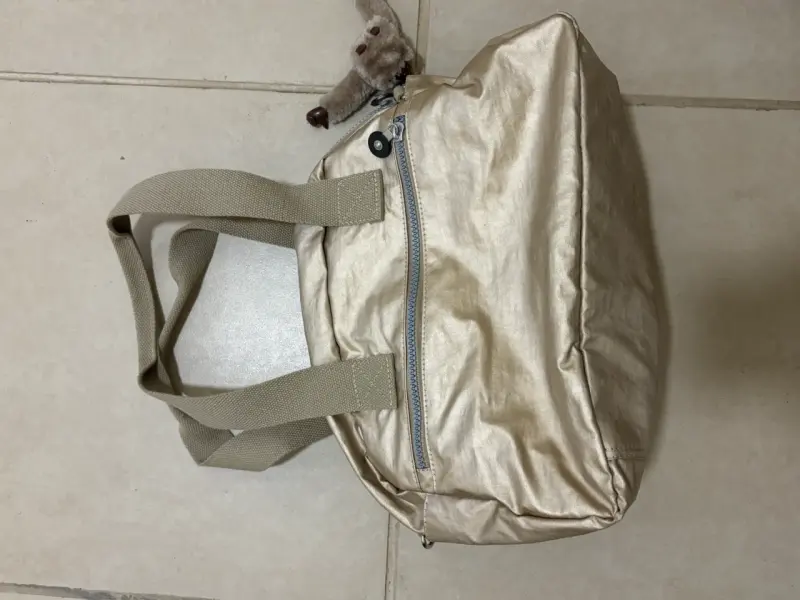 Bolso de hombro dorado - 2