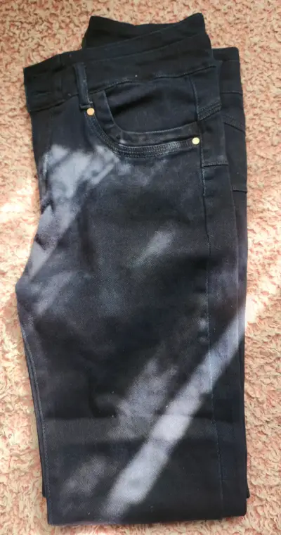 Jeans de mezclilla para mujer en varios colores - miniatura 1
