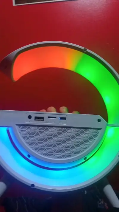Parlante Bluetooth con luces LED multicolor - miniatura 2