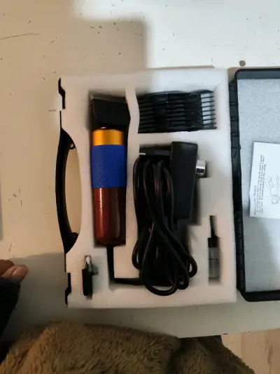 Máquina de Coser Portátil Eléctrica con Accesorios - miniatura 4