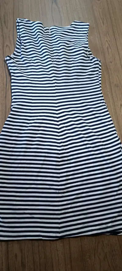 Vestido rayado sin mangas para mujer - miniatura 4