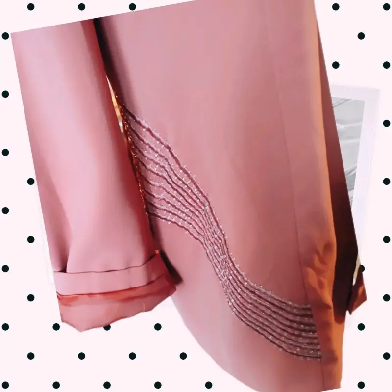 Blazer rosado salmón  con detalles bordados - 3