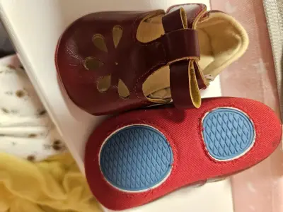Botines y zapatos bebe - miniatura 3