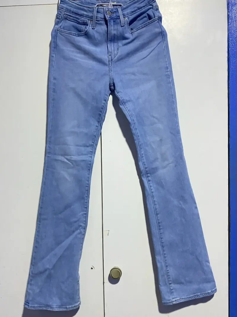 Jeans Levi's 725 High Rise Bootcut Mujer - 3