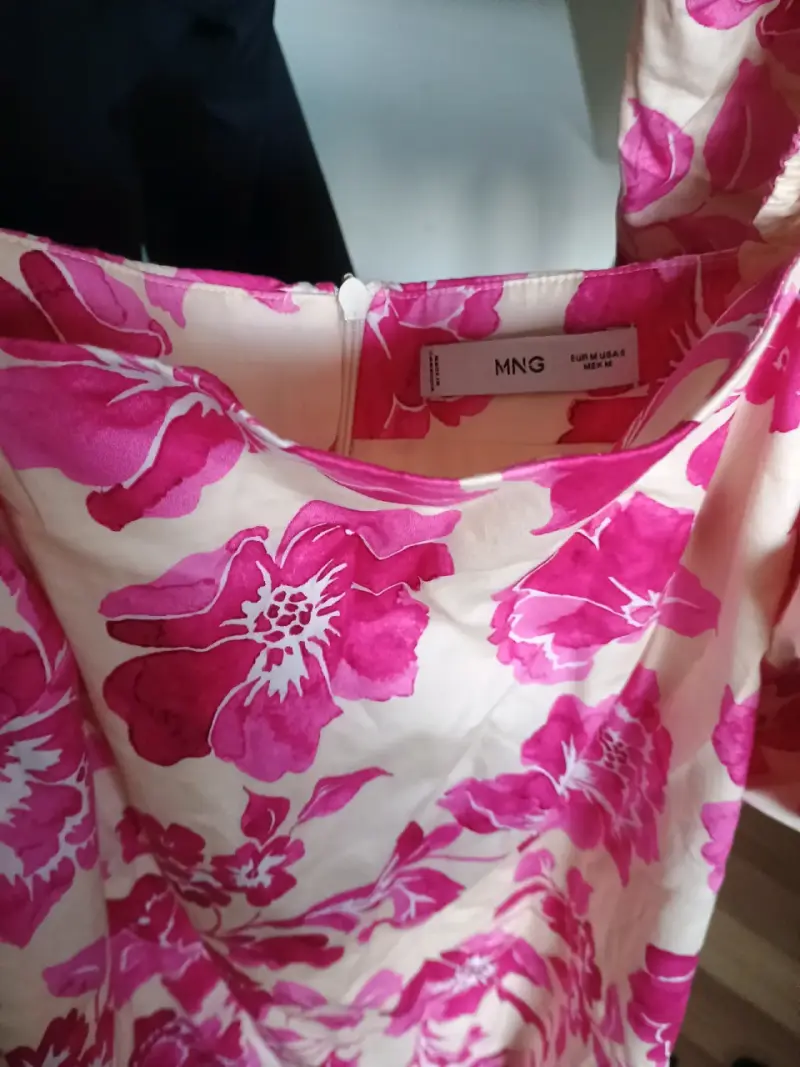 Vestido floral rosa con mangas abullonadas MNG - 2