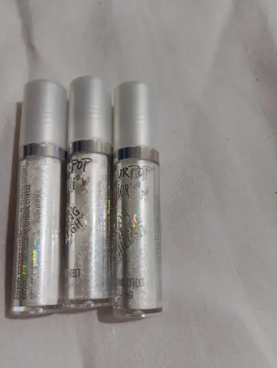 Iluminador para los ojos en rolón - miniatura 1