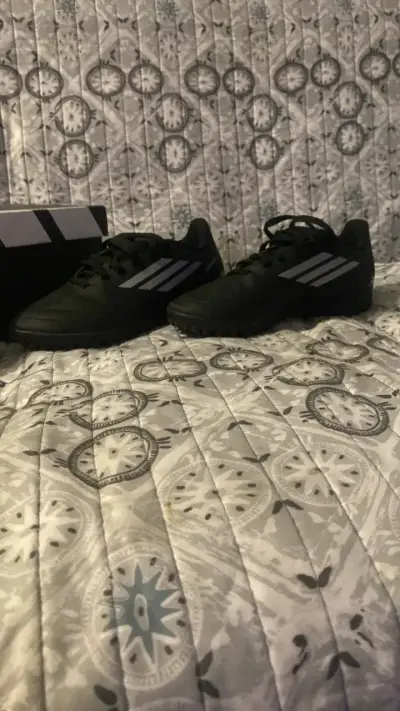 Zapatillas de Fútbol Adidas F50 talla 32.5 - miniatura 2