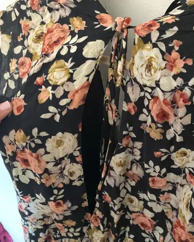 Vestido Floral Negro Forever 21 - miniatura 5