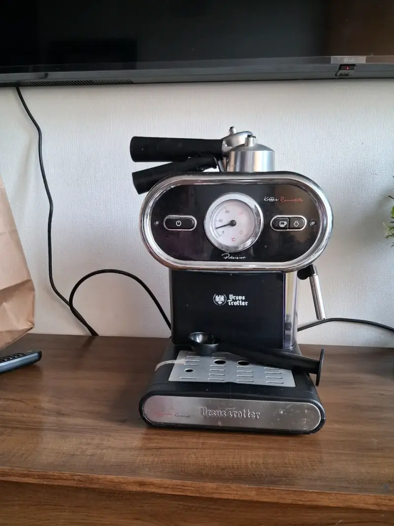 Cafetera espresso Kaffe Romantic con vaporizador - 2