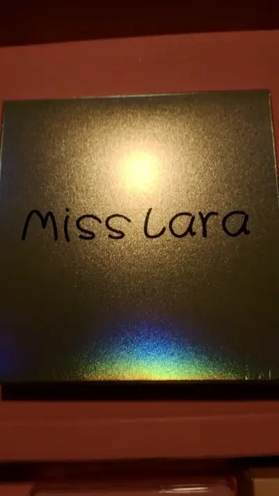 Paleta de Sombras Miss Lara Ultimate - miniatura 1