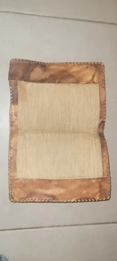 Cuaderno artesanal de cuero con diseño mapuche - miniatura 5