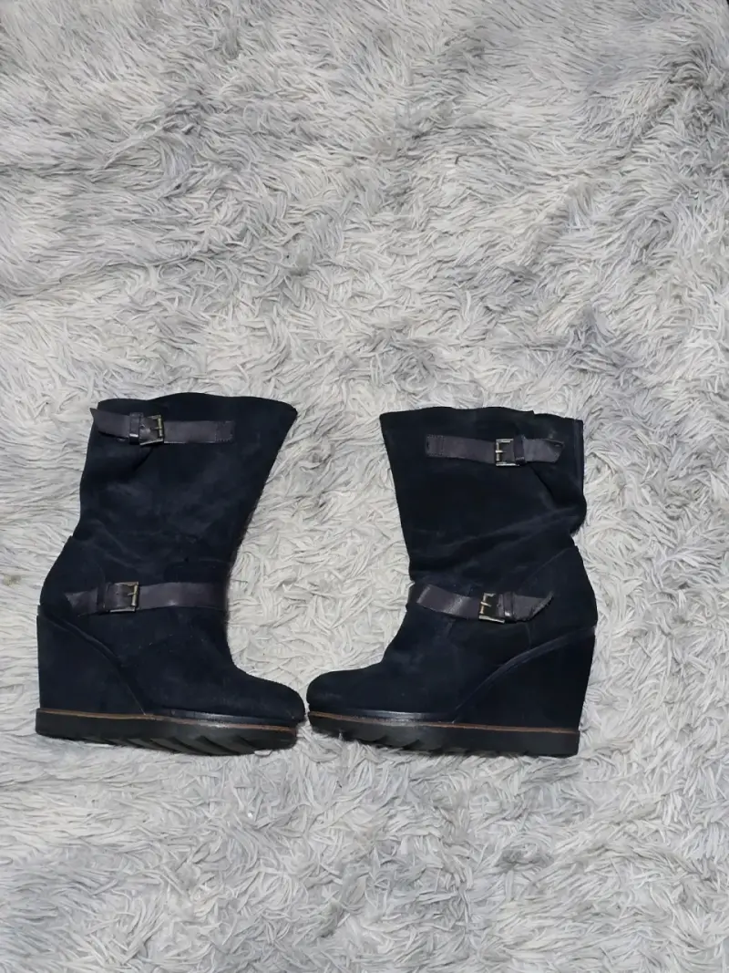 Botas azul mrino con hebillas - 2