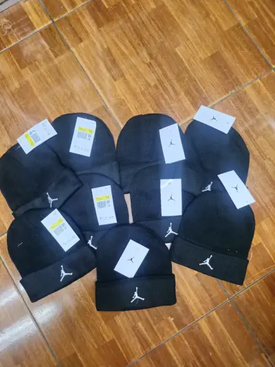 Gorros de lana tipo jordan la mejor calidad PK - miniatura 1