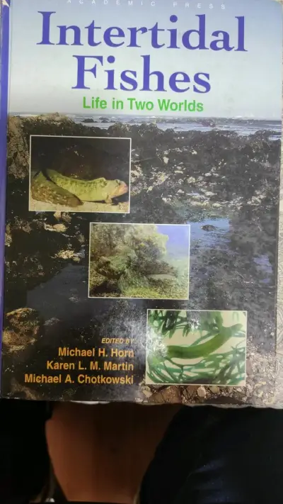 Libro 'Intertidal Fishes: Life in Two Worlds' - miniatura 1