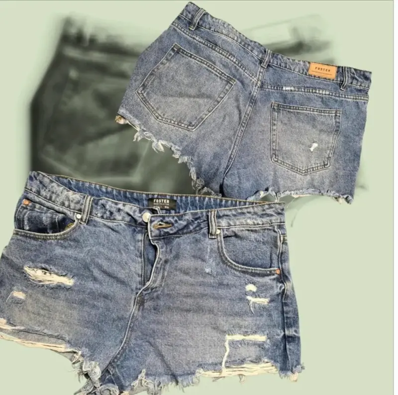 Shorts de mezclilla desgastados Foster