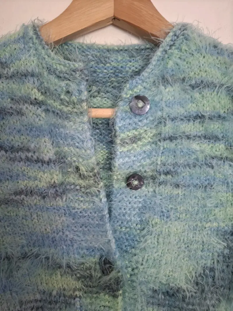 Chaleco de lana tejido a mano azul y verde - 5