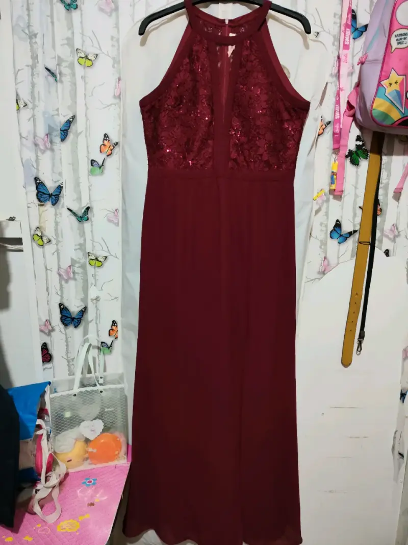 Vestido negro elegante con encaje - 5